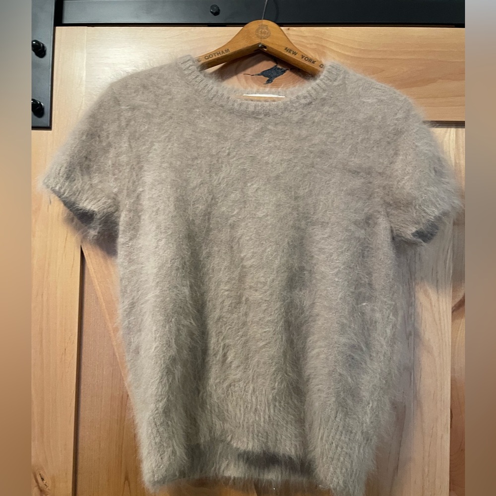 Nicole Miller angora short sleeve top, size medium, tan